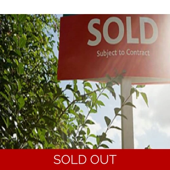 Acerage near houses home counties